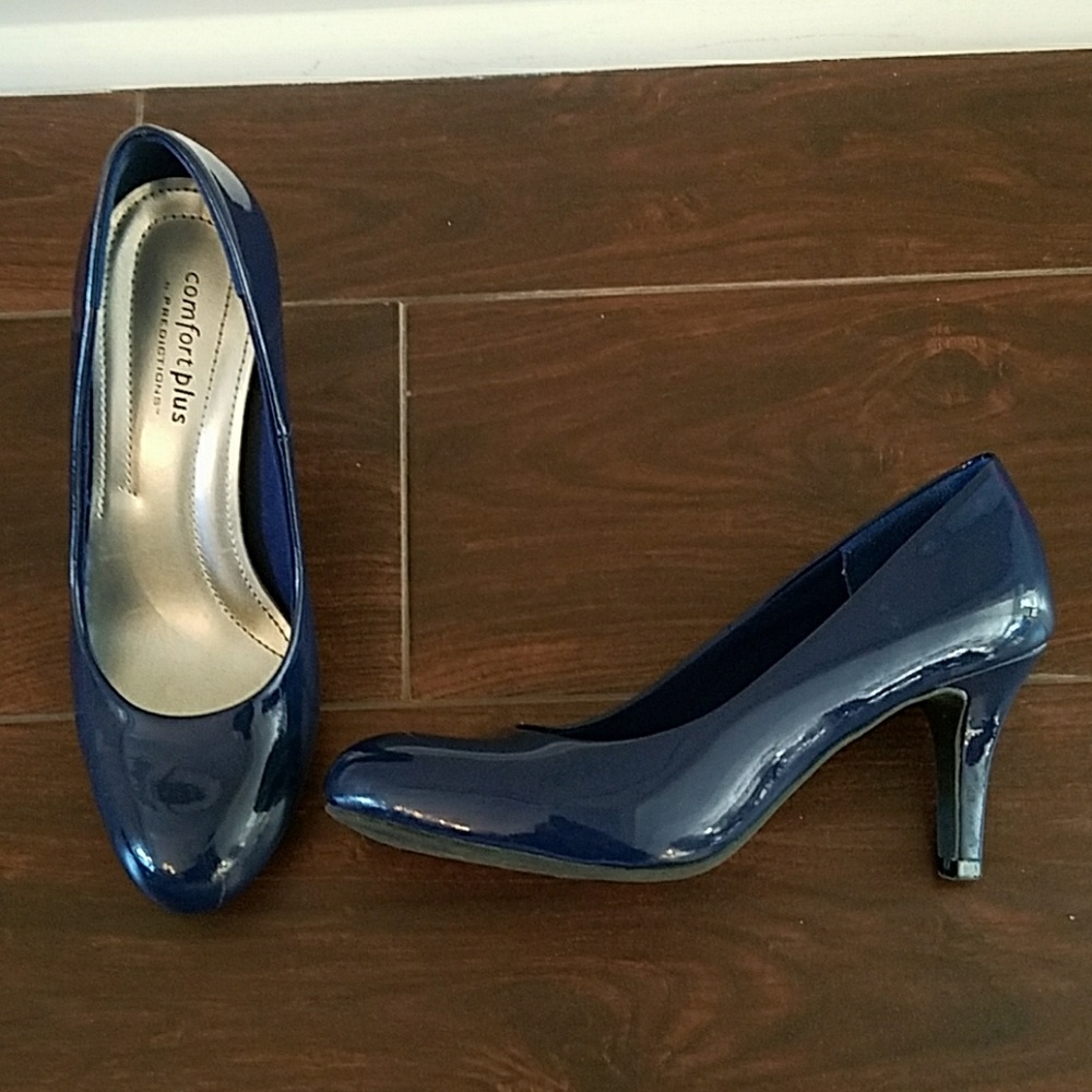 Navy Comfort Plus by Predictions Heels